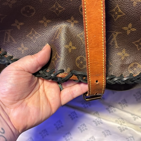 Louis Vuitton Saddlebag - Picture 14 of 14